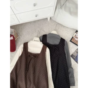 Set Yếm Dạ Dáng Bí Kèm Áo Giữ Nhiệt Cổ 3 Phân